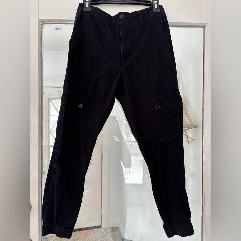Sky and Sparrow Black Cargo Jogger Pants‎